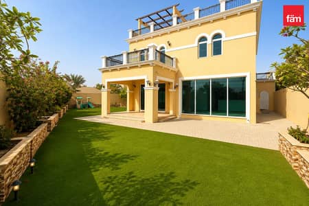 4 habitaciones Villa para en Alquiler en Jumeirah Park, Dubai - Villa en Jumeirah Park,District 9, 4 dormitorios, 340000 AED - 16308477 4 habitaciones Villa para en Alquiler en Jumeirah Park, Dubai - Villa en Jumeirah Park,District 9, 4 dormitorios, 340000 AED - 16308477