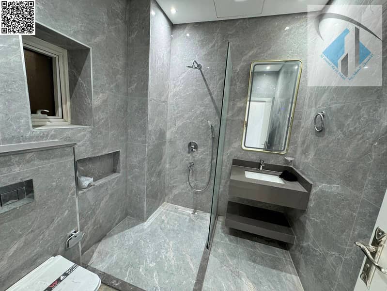 7 1dbb6cff-f67e-4cc7-995a-dd0211899dfe. jpg