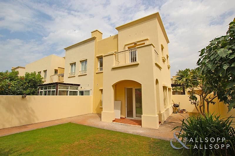Pool+Park View | Immaculate Condition | 4E