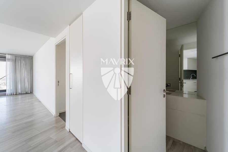 8 Image 8