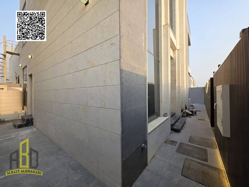 9 06e031ee-4349-49ca-b323-8ebfdac4fdfc. jpg