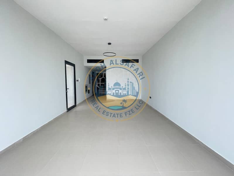 4 98705. jpg