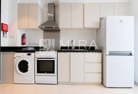 Studio for Rent in DAMAC Hills, Dubai - Carson 3. . . .
