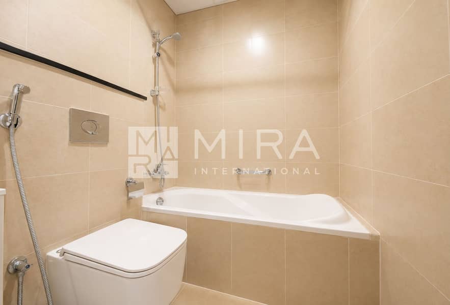 5 Carson 8. . . . . .