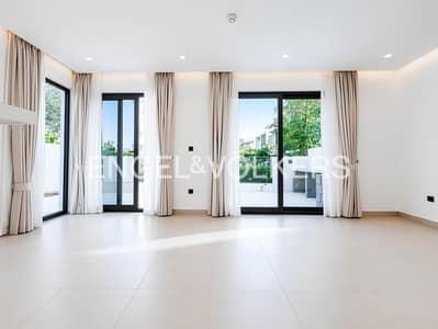 4 Schlafzimmer Townhouse zum zur Miete in Tilal Al Ghaf, Dubai - Reihenhaus in Tilal Al Ghaf,Aura Gardens, 4 schlafzimmer, 300000 AED - 16310060 4 Schlafzimmer Townhouse zum zur Miete in Tilal Al Ghaf, Dubai - Reihenhaus in Tilal Al Ghaf,Aura Gardens, 4 schlafzimmer, 300000 AED - 16310060