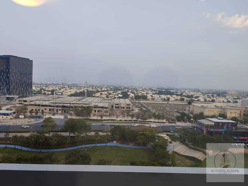 8 JLT 610 (6). jpeg