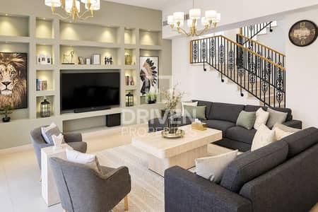 4 Schlafzimmer Villa zum zur Miete in Nad Al Sheba, Dubai - Villa in Nad Al Sheba，Nad Al Sheba 3，Nad Al Sheba Villas, 4 schlafzimmer, 300000 AED - 16290191