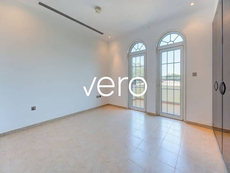 11 Photo 11