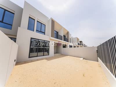 Townhouse de 4 chambres à à louer à Jebel Ali Village, Dubai - Maison de ville à Jebel Ali Village,Jebel Ali Village Townhouses, 4 chambres, 220000 AED - 16310732 Townhouse de 4 chambres à à louer à Jebel Ali Village, Dubai - Maison de ville à Jebel Ali Village,Jebel Ali Village Townhouses, 4 chambres, 220000 AED - 16310732
