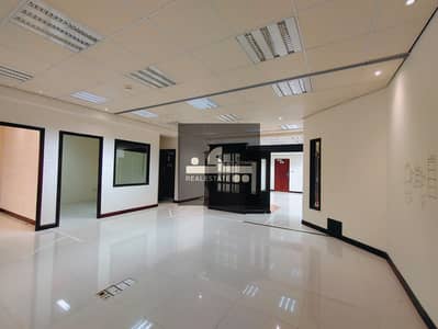 Office in affitto a Hamdan Street, Abu Dhabi - b9896945-4618-4489-b6d6-2047feef2dad. jpg