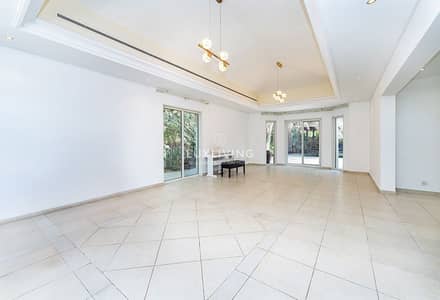 Villa de 4 chambres à à vendre à Dubai Investments Park (DIP), Dubai - Villa à Dubai Investments Park (DIP),Talal Residence, 4 chambres, 7300000 AED - 16311190 Villa de 4 chambres à à vendre à Dubai Investments Park (DIP), Dubai - Villa à Dubai Investments Park (DIP),Talal Residence, 4 chambres, 7300000 AED - 16311190