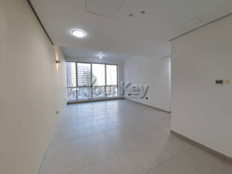 Great Deal!!! Good Looking 1BR with Parking Great Deal!!! Good Looking 1BR with Parking