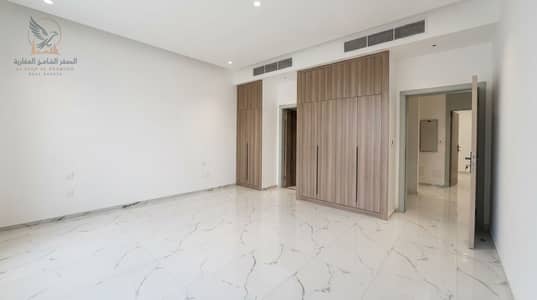 Villa de à à louer à Al Yasmeen, Ajman - فيلا اول ساكن تجاريه تصلح لمختلف الانشطه 6 غرف ماستر مع خزاءن حاءط و8 حمامات بسعر مميز وموقع مثالي علي مخرج دبي (5). jpeg Villa de à à louer à Al Yasmeen, Ajman - فيلا اول ساكن تجاريه تصلح لمختلف الانشطه 6 غرف ماستر مع خزاءن حاءط و8 حمامات بسعر مميز وموقع مثالي علي مخرج دبي (5). jpeg
