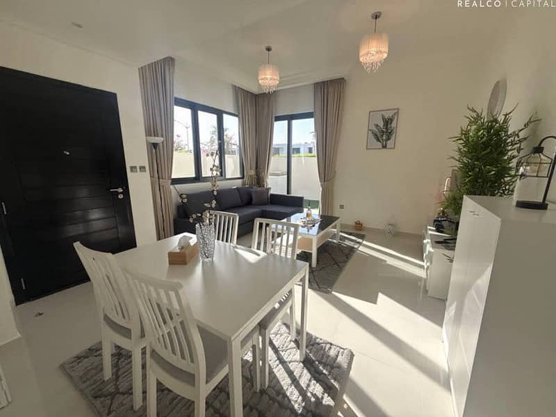 Corner Unit L-Shape Layout Furnished Single Row Corner Unit L-Shape Layout Furnished Single Row