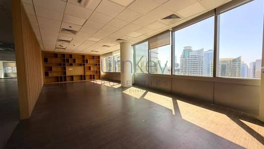 طابق تجاري  للايجار في أبراج بحيرات الجميرا، دبي - WhatsApp Image 2026-06-10 at 15.24. 54 (1). jpeg