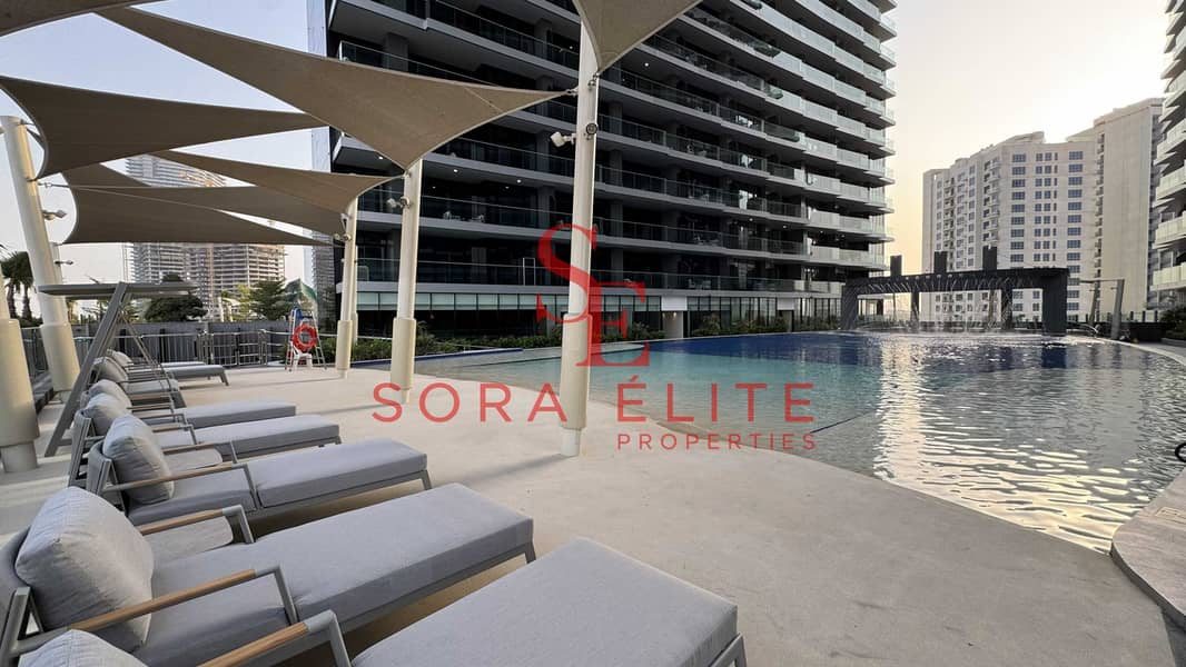 25 Main Pool3. jpg