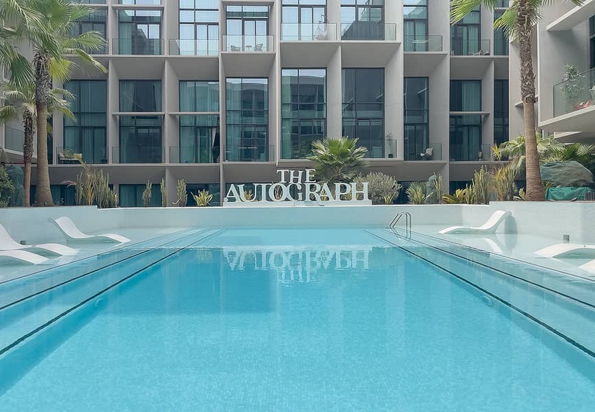 20 APTS126AUTOGRAPHJVC3. png