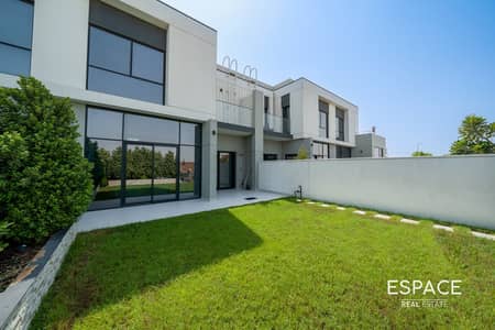 3 habitaciones Villa para en Venta en Al Furjan, Dubai - Villa en Al Furjan,Murooj Al Furjan, 3 dormitorios, 4275000 AED - 16240510 3 habitaciones Villa para en Venta en Al Furjan, Dubai - Villa en Al Furjan,Murooj Al Furjan, 3 dormitorios, 4275000 AED - 16240510