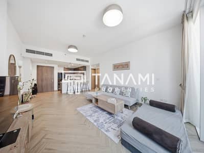 1 Bedroom Apartment for Sale in Wasl 1, Dubai - Rooftop Leisure Facilities|Near Metro & Zabeel Par 1 Bedroom Apartment for Sale in Wasl 1, Dubai - Rooftop Leisure Facilities|Near Metro & Zabeel Par