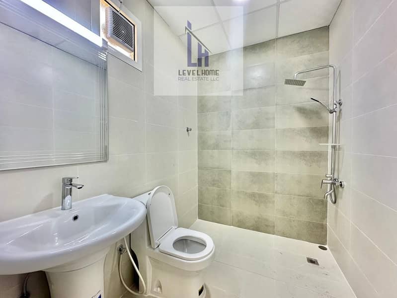 14 59d5dbfe-129a-4313-89bd-46fb87118cae. jpg