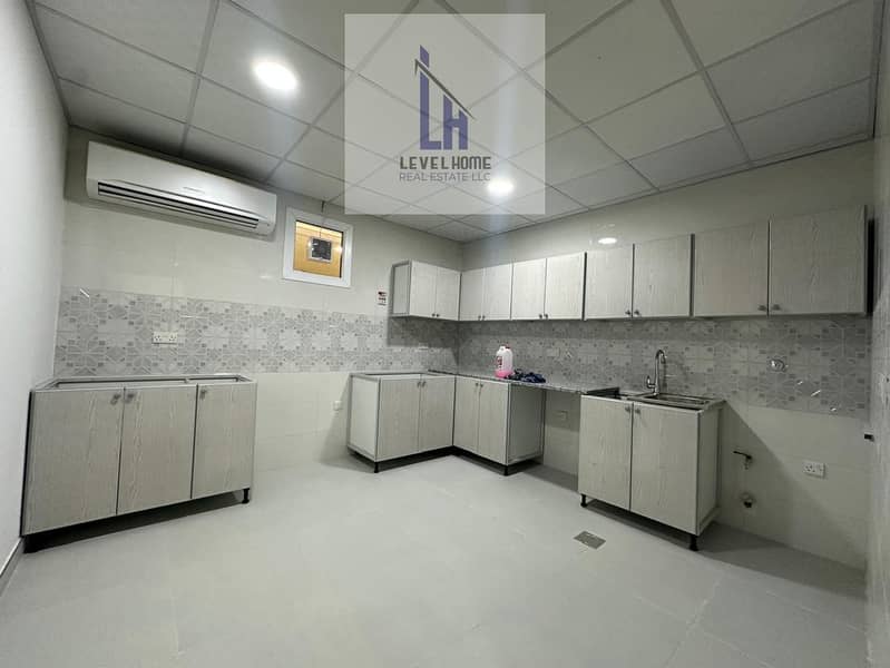18 c75add3f-a308-41ce-925b-d43db7fe8a02. jpg