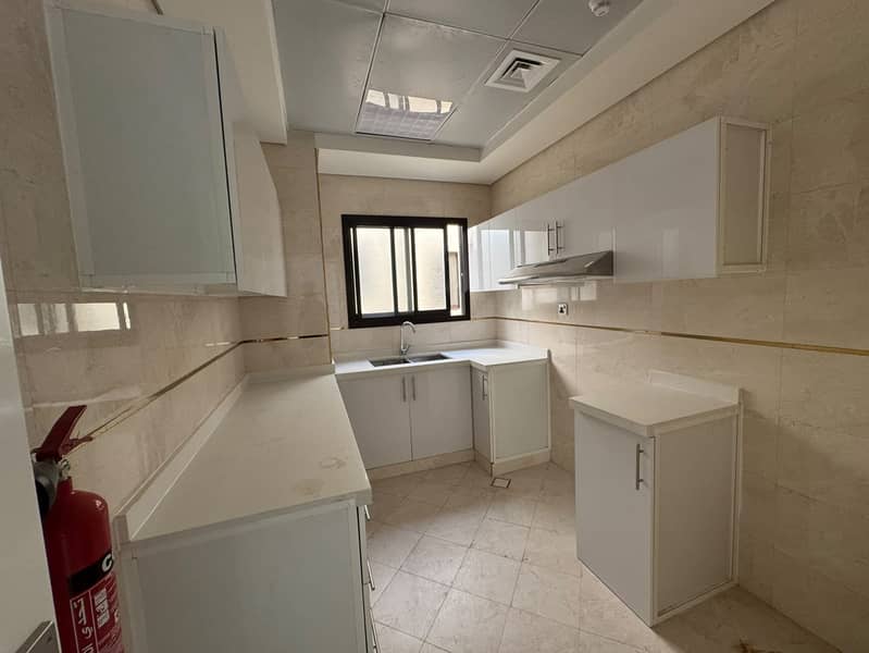 15 PHOTO-2026-08-26-17-55-55. jpg