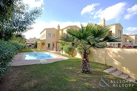 Private Pool | Full Lake View | 3/4 Beds Private Pool | Full Lake View | 3/4 Beds