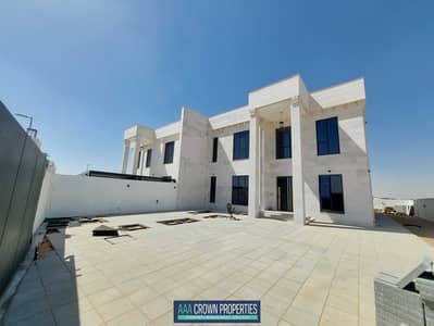 5 habitaciones Villa para en Alquiler en Al Tay East, Sharjah - 20260518_143536. jpg
