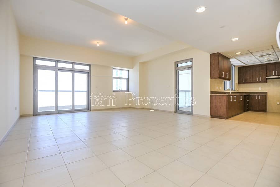 Spacious One Bedroom Apt with Full SZR View