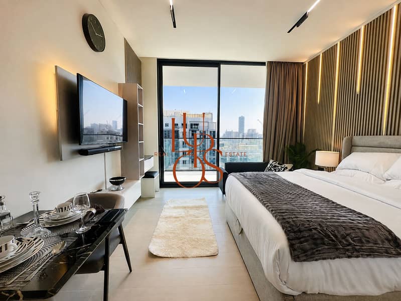 3 Studio_02_Bedroom_Dining_Area. jpg