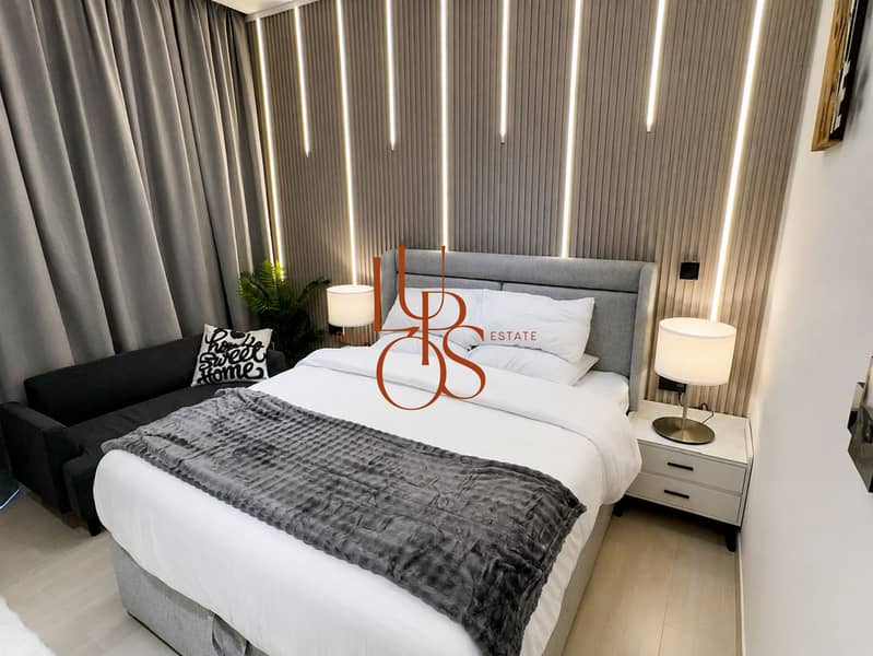 20 Studio_19_Bedroom_Headboard_View. jpg