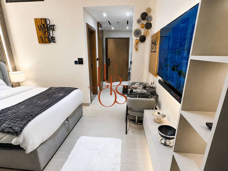 21 Studio_20_Bedroom_Corridor_View. jpg