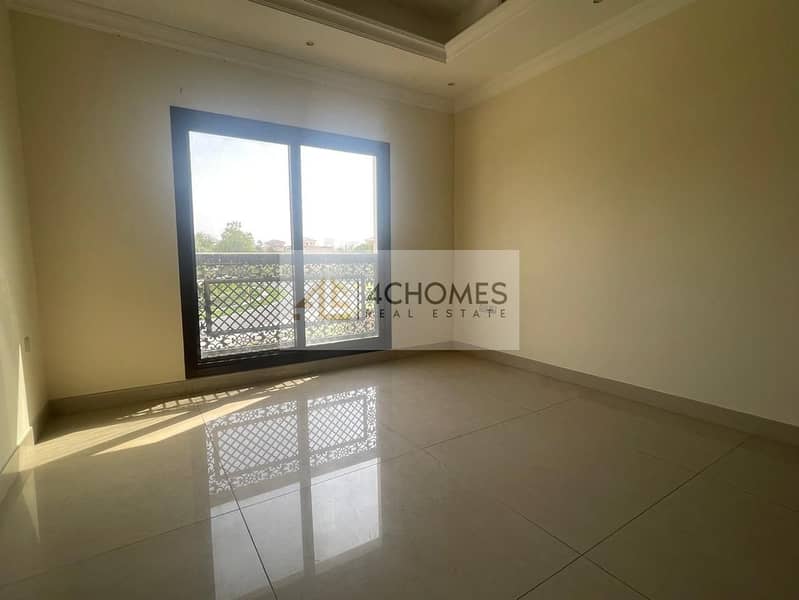 5 Image 5