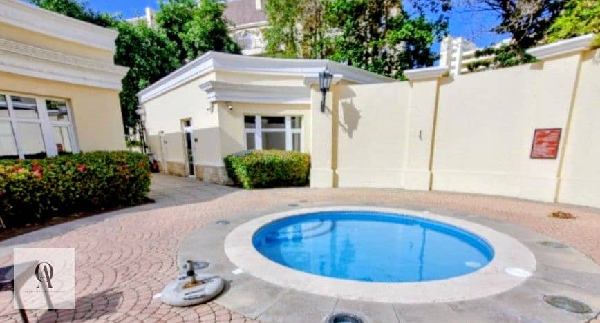 12 Domington Kid's Pool Pic. jpg