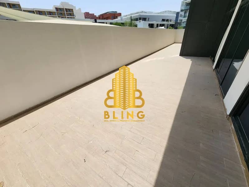 11 858608356-1066x800. webp