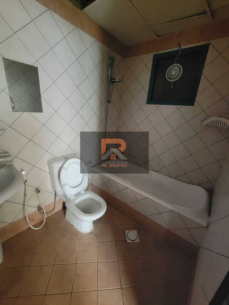 8 35726. jpg