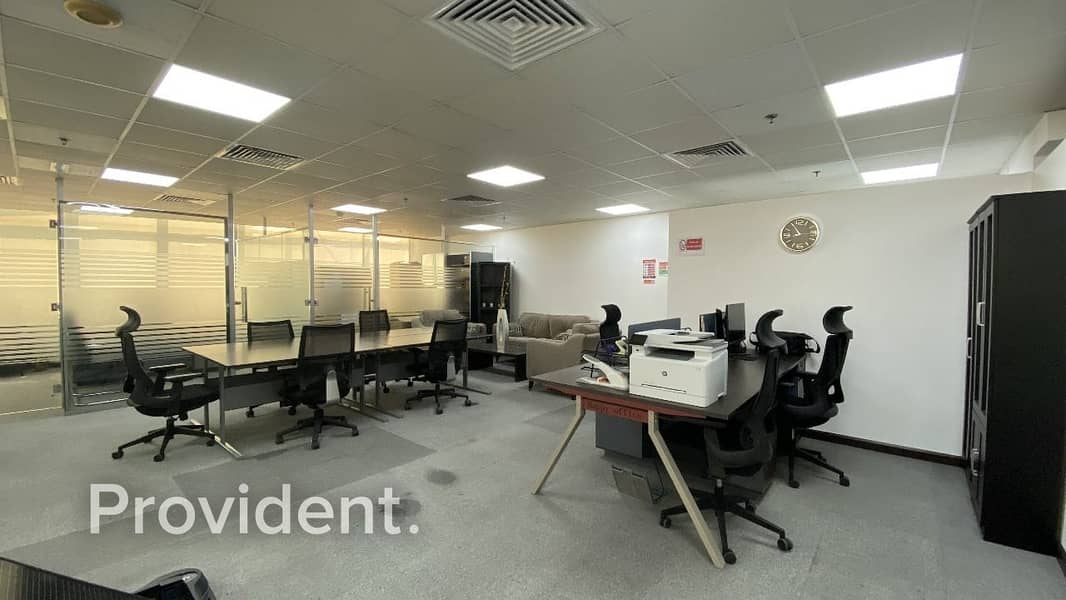 Oficina en Jumeirah Lake Towers (JLT),Mazaya Business Avenue,Mazaya Business Avenue BB-2, 5 dormitorios, 194999 AED - 16316831 Oficina en Jumeirah Lake Towers (JLT),Mazaya Business Avenue,Mazaya Business Avenue BB-2, 5 dormitorios, 194999 AED - 16316831