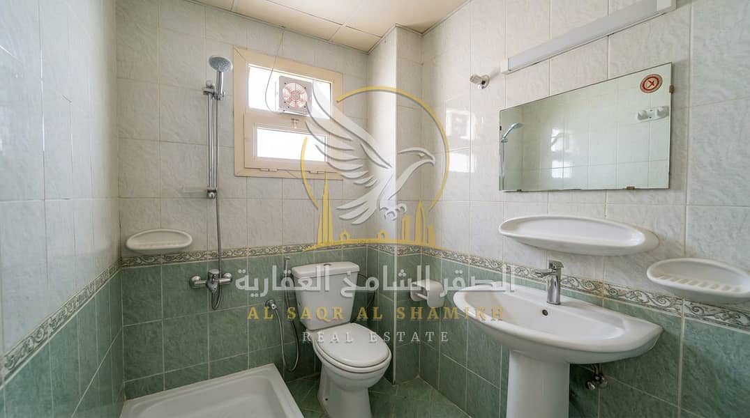6 Enhancing_real_estate_listing_ph…_202608271133. jpeg