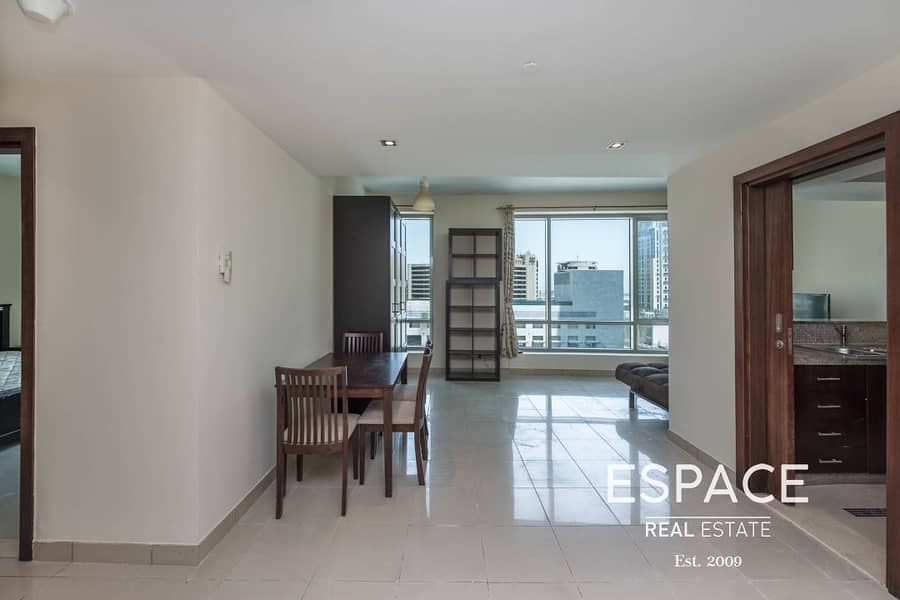 1 Bed | Sea View | 709 Sqft | Unfurnished