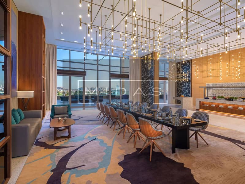 24 Andaz-Dubai-The-Palm-P059-Andaz-Studio-Living-Room. 4x3. webp