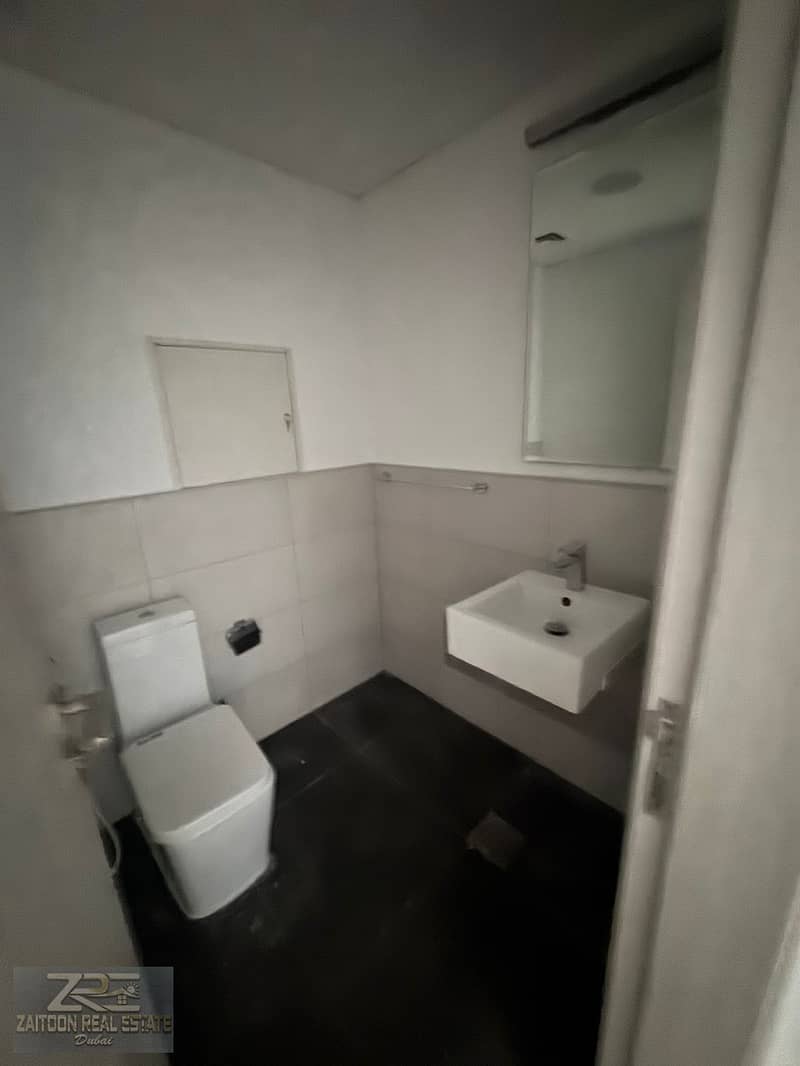 22 d3d02d78-cef4-4d92-9464-fb9faff07fb6. jpeg