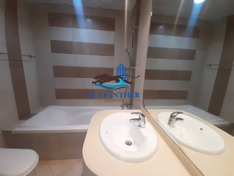 11 UNIQUE 3 BHK  | SHEIKH ZAYED ROAD | AED 140K