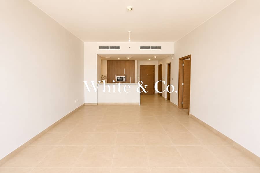 Huge Layout | Appliances Included | Vacant Huge Layout | Appliances Included | Vacant