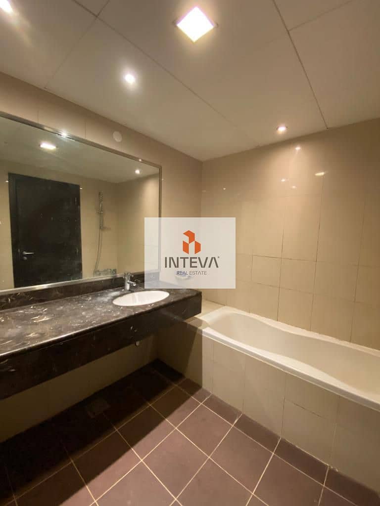 2 SUN TOWER - 2 BHK ON RENT - HIGH FLOOR (1). jpeg