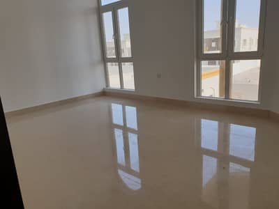 شقة في مركز محمد بن زايد مدينة محمد بن زايد 33000 درهم - 4506589 شقة في مركز محمد بن زايد مدينة محمد بن زايد 33000 درهم - 4506589