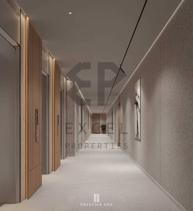 14 Corridor. jpg