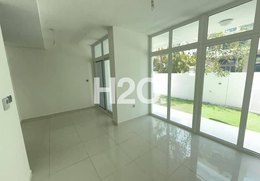 Таунхаус в Дамак Хиллс 2,Вардон, 3 cпальни, 90000 AED - 16320476 Таунхаус в Дамак Хиллс 2,Вардон, 3 cпальни, 90000 AED - 16320476