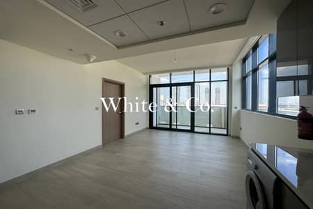 2 Bedroom Flat for Rent in Azizi Riviera, Dubai - Azizi 2 Bed | Unfurnished | Move in Now!