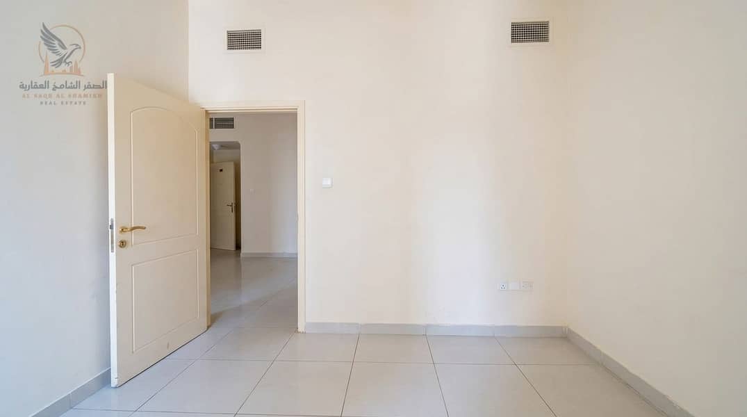 7 Enhancing_real_estate_listing_ph…_202608281400 (1). jpeg