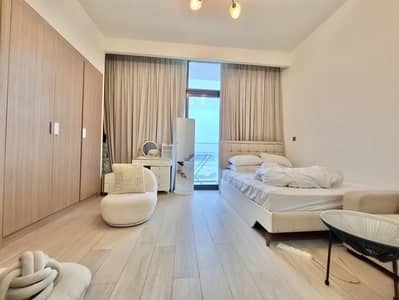 Studio for Rent in Azizi Riviera, Dubai - 5ff5cf77-e785-4198-a69e-4e9f0199962d. jpg